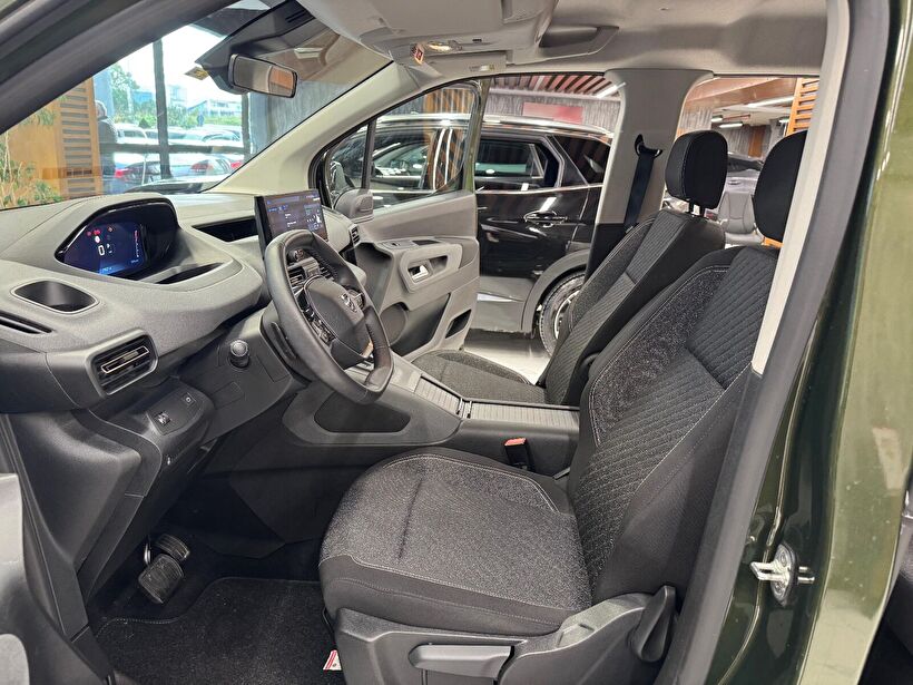 2024 Dizel Otomatik Peugeot Rifter Yeşil Polat Araç Dizayn Otomotiv İnşaat Sanayi Ve Ticaret Limited Şirketi