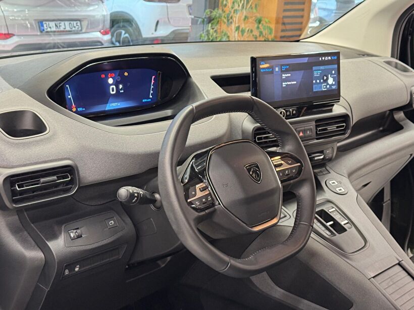 2024 Dizel Otomatik Peugeot Rifter Yeşil Polat Araç Dizayn Otomotiv İnşaat Sanayi Ve Ticaret Limited Şirketi