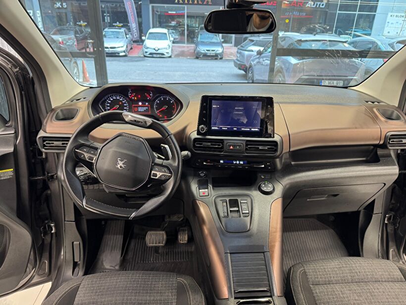 2024 Dizel Otomatik Peugeot Rifter Gri Polat Araç Dizayn Otomotiv İnşaat Sanayi Ve Ticaret Limited Şirketi