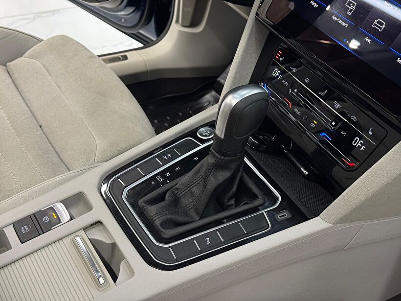 2020 Dizel Otomatik Volkswagen Passat Mavi Polat Araç Dizayn Otomotiv İnşaat Sanayi Ve Ticaret Limited Şirketi