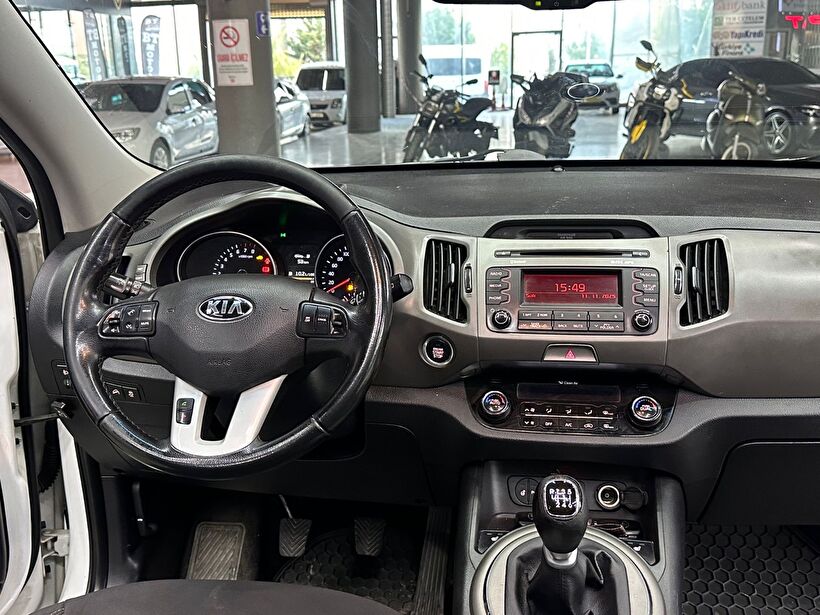 2014 Benzin Manuel Kia Sportage Beyaz Polat Araç Dizayn Otomotiv İnşaat Sanayi Ve Ticaret Limited Şirketi