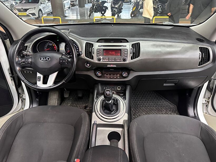 2014 Benzin Manuel Kia Sportage Beyaz Polat Araç Dizayn Otomotiv İnşaat Sanayi Ve Ticaret Limited Şirketi