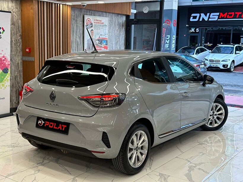 2025 Benzin Otomatik Renault Clio Gri Polat Araç Dizayn Otomotiv İnşaat Sanayi Ve Ticaret Limited Şirketi