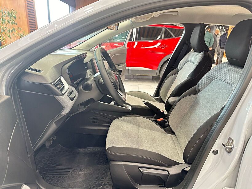 2025 Benzin Otomatik Renault Clio Gri Polat Araç Dizayn Otomotiv İnşaat Sanayi Ve Ticaret Limited Şirketi