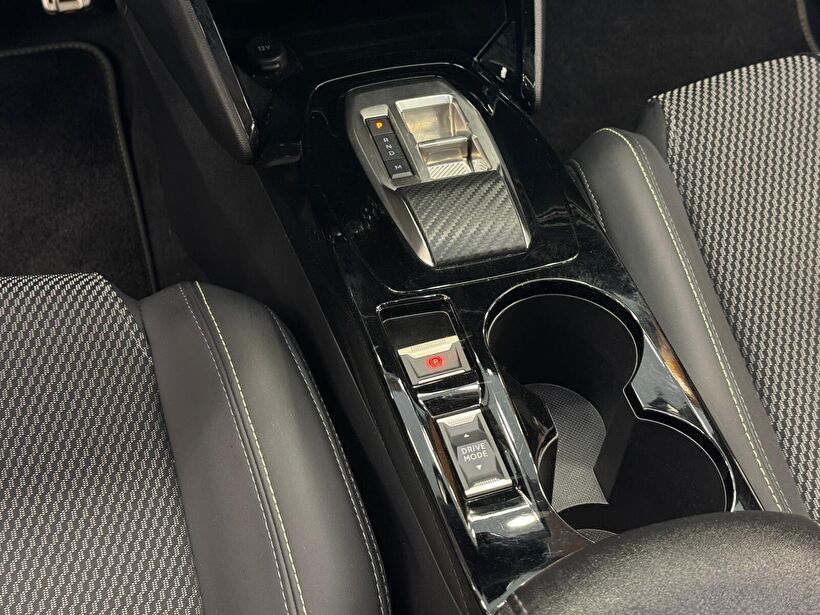 2025 Benzin Otomatik Peugeot 2008 Gri Polat Araç Dizayn Otomotiv İnşaat Sanayi Ve Ticaret Limited Şirketi