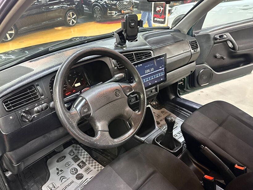 1998 Dizel Manuel Volkswagen Golf Yeşil Polat Araç Dizayn Otomotiv İnşaat Sanayi Ve Ticaret Limited Şirketi