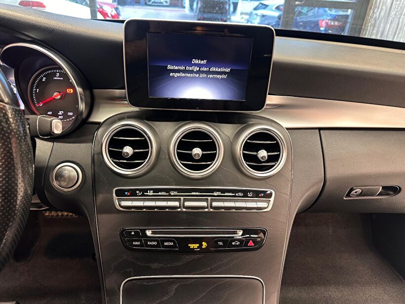 2018 Dizel Otomatik Mercedes-Benz C Beyaz Polat Araç Dizayn Otomotiv İnşaat Sanayi Ve Ticaret Limited Şirketi