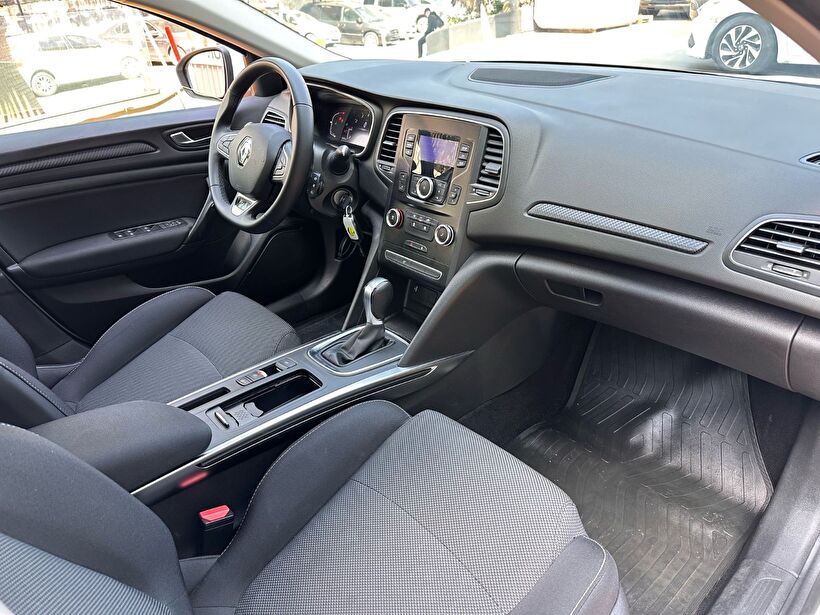 2023 Benzin Otomatik Renault Megane Beyaz Polat Araç Dizayn Otomotiv İnşaat Sanayi Ve Ticaret Limited Şirketi