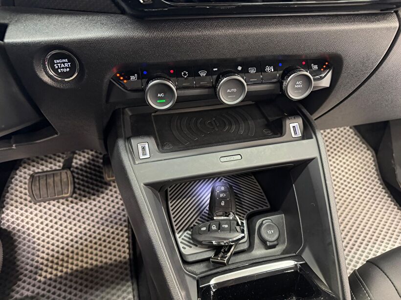 2025 Benzin Otomatik Citroen C4 Gri Polat Araç Dizayn Otomotiv İnşaat Sanayi Ve Ticaret Limited Şirketi