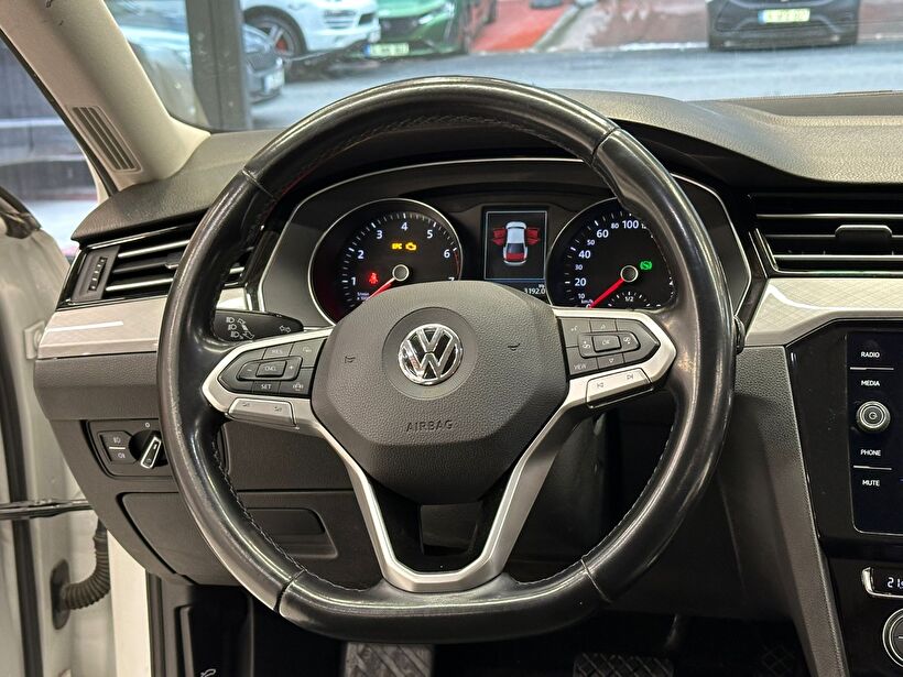 2020 Benzin Otomatik Volkswagen Passat Beyaz Polat Araç Dizayn Otomotiv İnşaat Sanayi Ve Ticaret Limited Şirketi