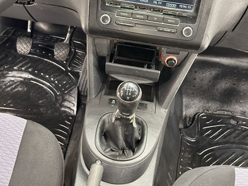 2013 Dizel Manuel Volkswagen Caddy Beyaz Polat Araç Dizayn Otomotiv İnşaat Sanayi Ve Ticaret Limited Şirketi