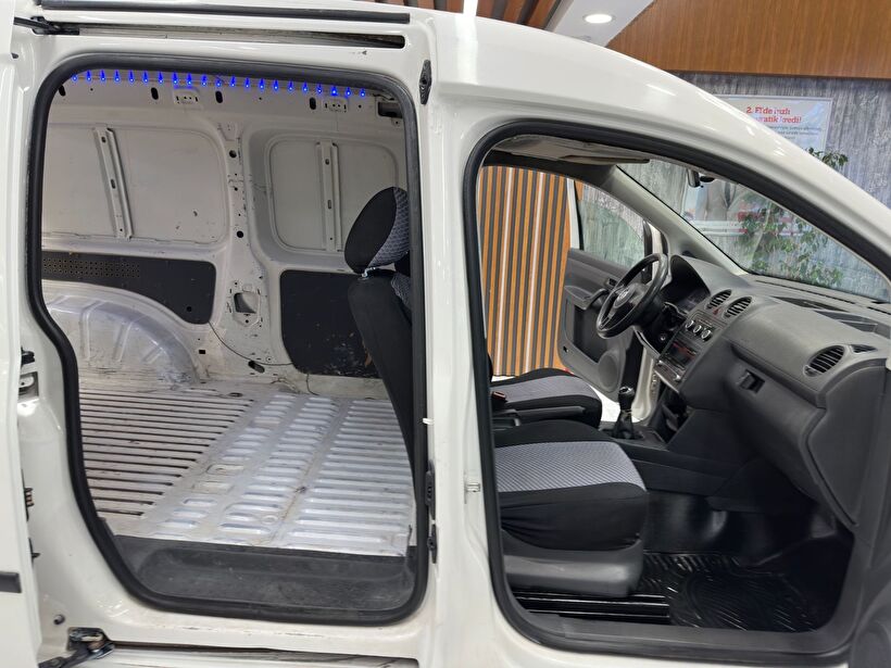 2013 Dizel Manuel Volkswagen Caddy Beyaz Polat Araç Dizayn Otomotiv İnşaat Sanayi Ve Ticaret Limited Şirketi