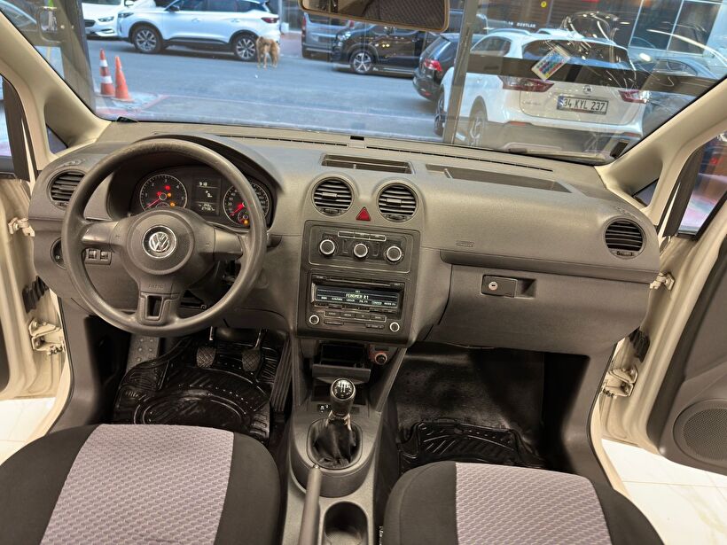 2013 Dizel Manuel Volkswagen Caddy Beyaz Polat Araç Dizayn Otomotiv İnşaat Sanayi Ve Ticaret Limited Şirketi