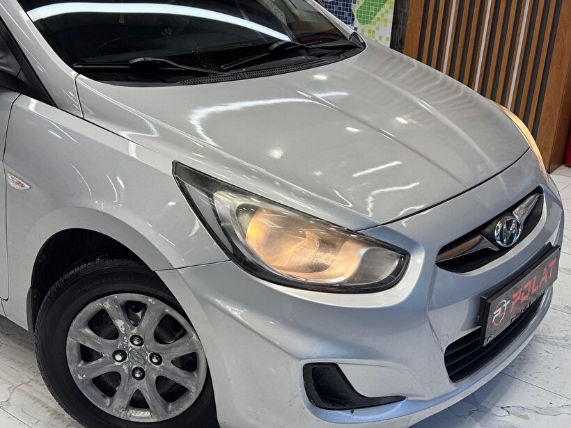 2013 Dizel Otomatik Hyundai Accent Blue Gümüş Gri Polat Araç Dizayn Otomotiv İnşaat Sanayi Ve Ticaret Limited Şirketi