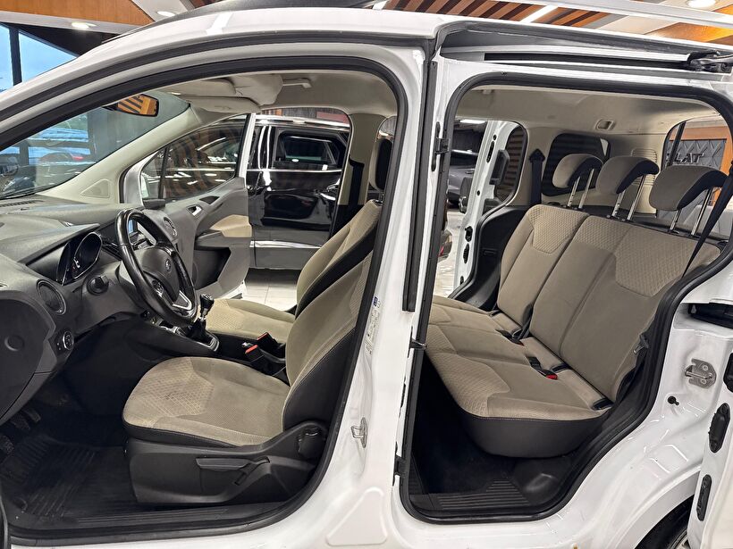 2021 Dizel Manuel Ford Tourneo Courier Journey Beyaz Polat Araç Dizayn Otomotiv İnşaat Sanayi Ve Ticaret Limited Şirketi