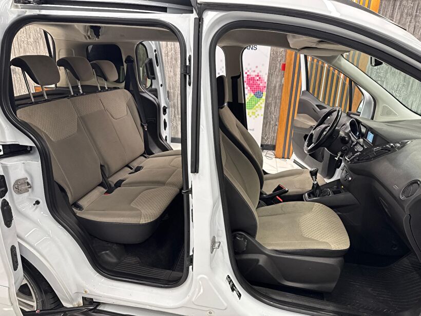 2021 Dizel Manuel Ford Tourneo Courier Journey Beyaz Polat Araç Dizayn Otomotiv İnşaat Sanayi Ve Ticaret Limited Şirketi