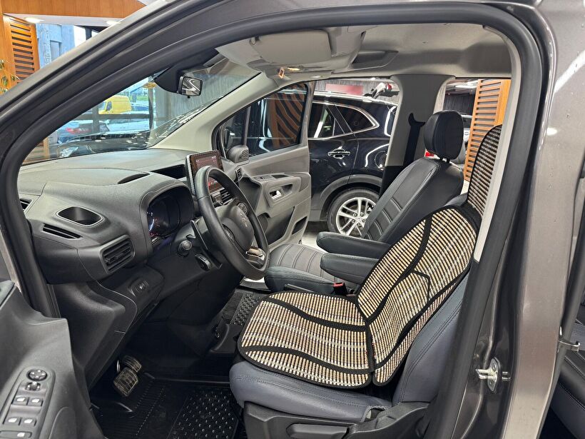 2023 Dizel Otomatik Citroen Berlingo Gri Polat Araç Dizayn Otomotiv İnşaat Sanayi Ve Ticaret Limited Şirketi