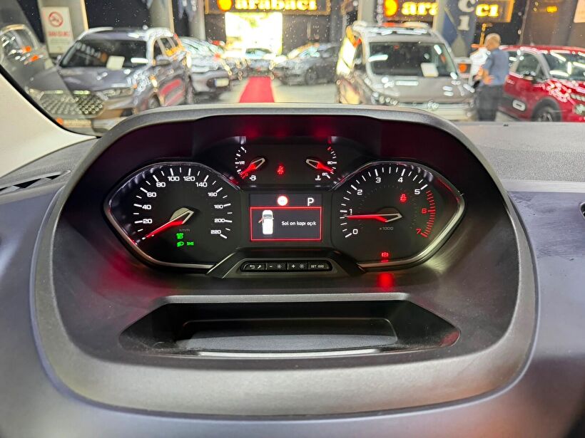 2021 Dizel Otomatik Peugeot Rifter Siyah Polat Araç Dizayn Otomotiv İnşaat Sanayi Ve Ticaret Limited Şirketi