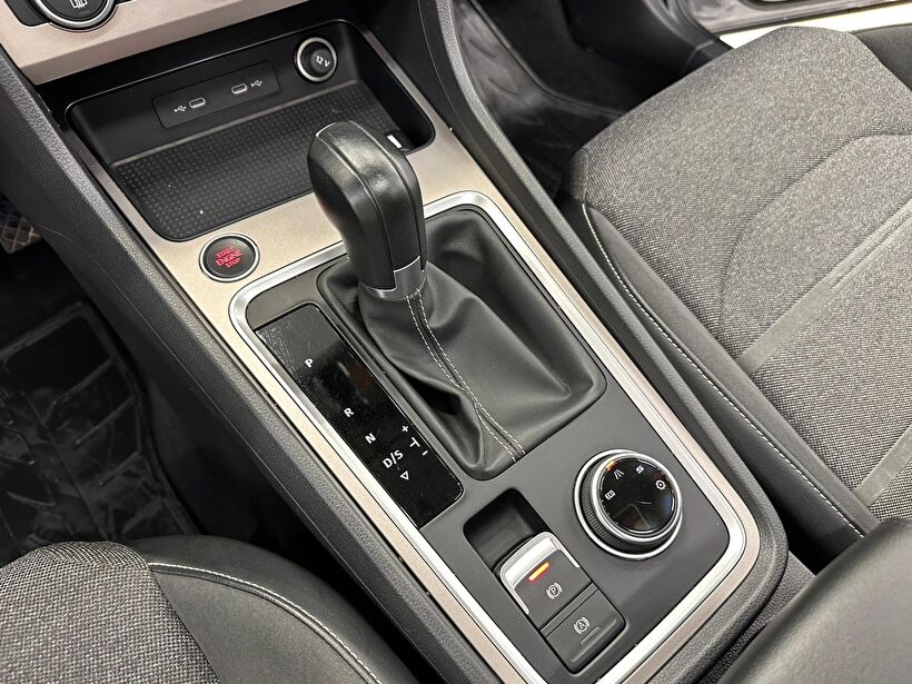 2024 Benzin Otomatik Seat Ateca Gri Polat Araç Dizayn Otomotiv İnşaat Sanayi Ve Ticaret Limited Şirketi