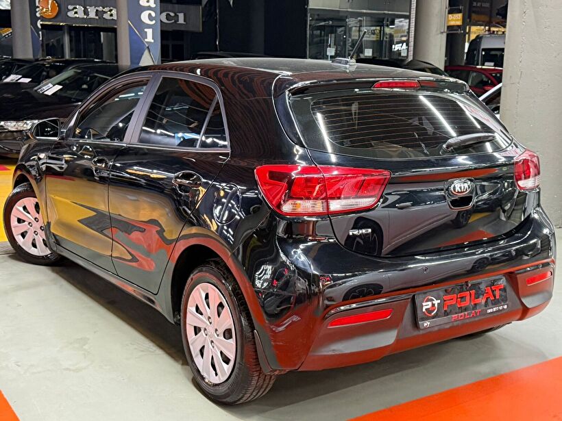 2021 Benzin Otomatik Kia Rio Siyah Polat Araç Dizayn Otomotiv İnşaat Sanayi Ve Ticaret Limited Şirketi