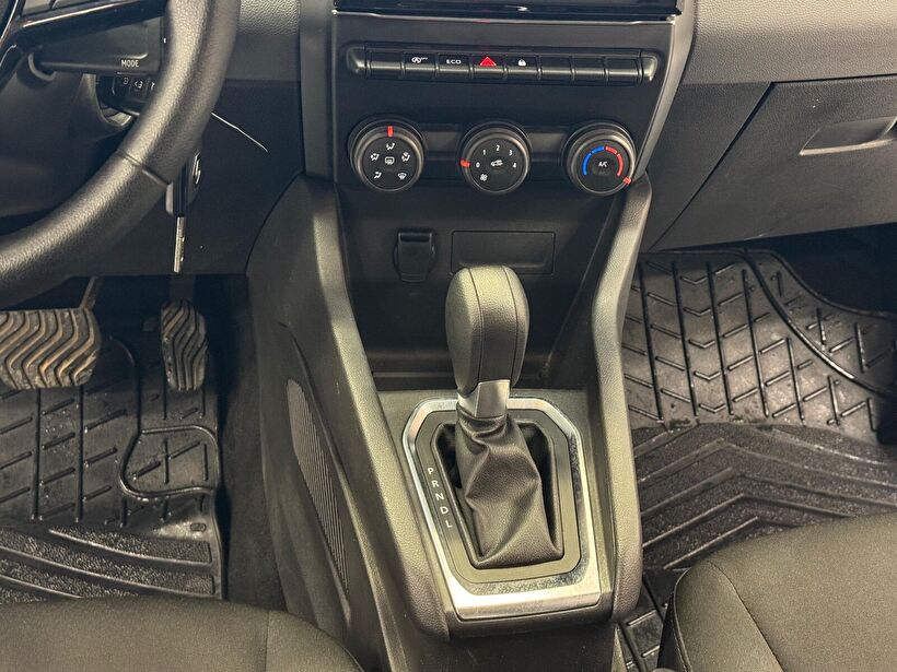 2022 Benzin Otomatik Renault Clio Mavi Polat Araç Dizayn Otomotiv İnşaat Sanayi Ve Ticaret Limited Şirketi