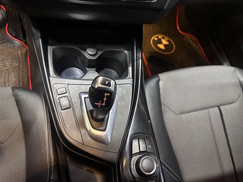 2012 Benzin Otomatik BMW 1 Serisi Beyaz Polat Araç Dizayn Otomotiv İnşaat Sanayi Ve Ticaret Limited Şirketi