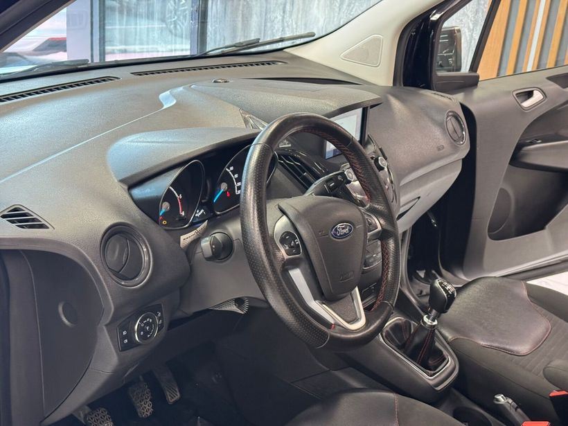 2022 Dizel Manuel Ford Tourneo Courier Siyah Polat Araç Dizayn Otomotiv İnşaat Sanayi Ve Ticaret Limited Şirketi