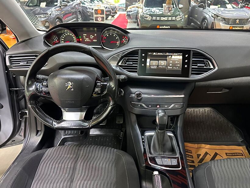 2015 Benzin Otomatik Peugeot 308 Gümüş Gri Polat Araç Dizayn Otomotiv İnşaat Sanayi Ve Ticaret Limited Şirketi