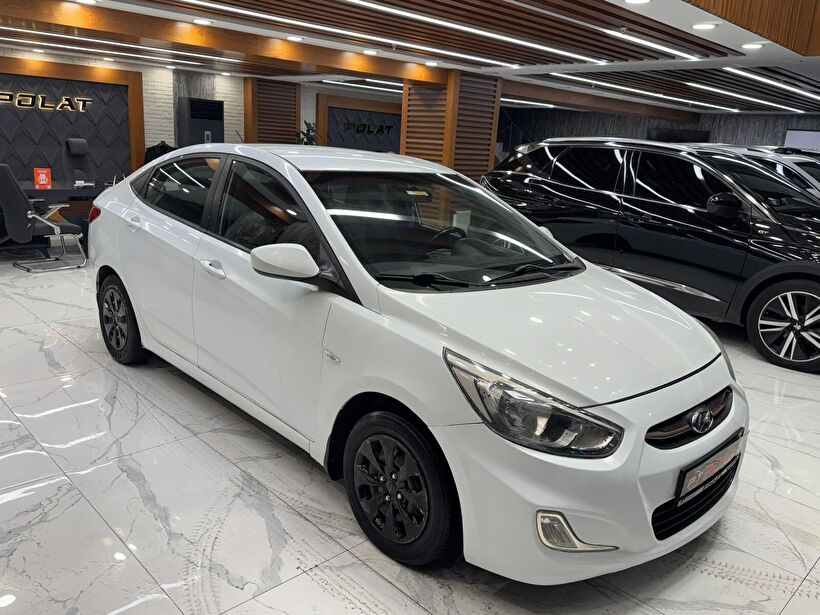 2014 Dizel Manuel Hyundai Accent Blue Gümüş Gri Polat Araç Dizayn Otomotiv İnşaat Sanayi Ve Ticaret Limited Şirketi