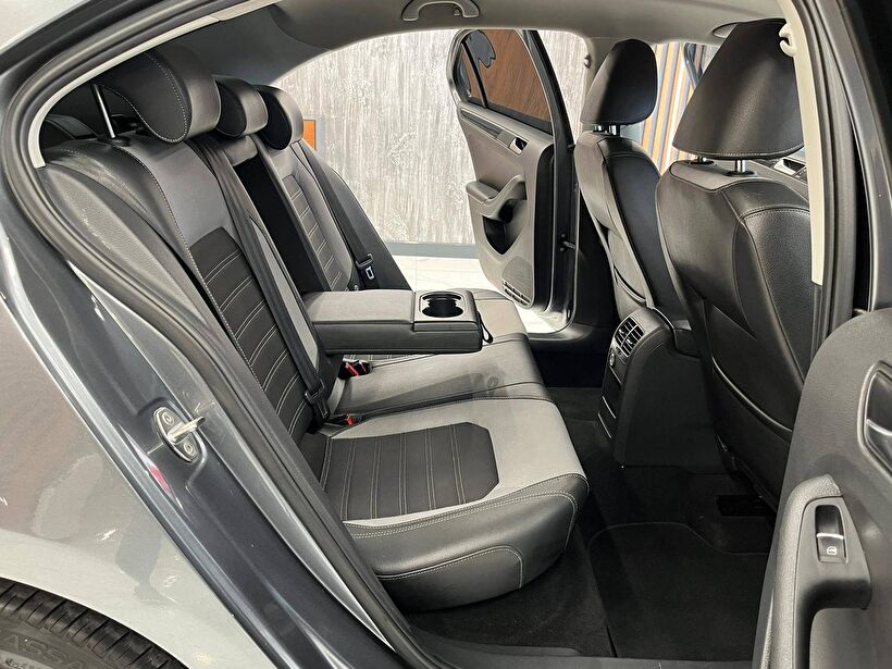 2016 Benzin Otomatik Volkswagen Jetta Gri Polat Araç Dizayn Otomotiv İnşaat Sanayi Ve Ticaret Limited Şirketi