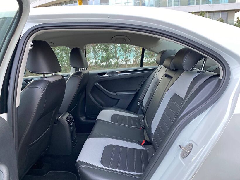 2017 Benzin Otomatik Volkswagen Jetta Beyaz Polat Araç Dizayn Otomotiv İnşaat Sanayi Ve Ticaret Limited Şirketi