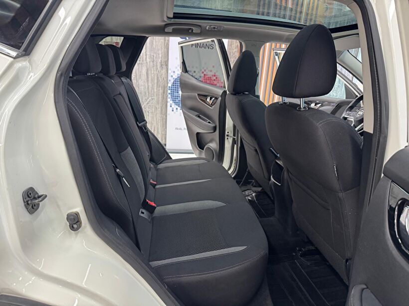 2020 Dizel Otomatik Nissan Qashqai Beyaz Polat Araç Dizayn Otomotiv İnşaat Sanayi Ve Ticaret Limited Şirketi