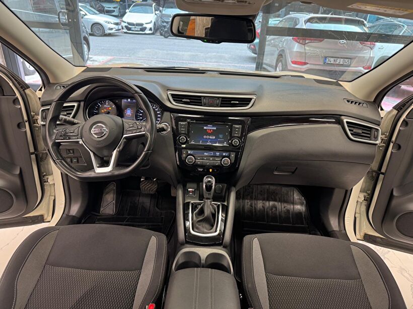 2020 Dizel Otomatik Nissan Qashqai Beyaz Polat Araç Dizayn Otomotiv İnşaat Sanayi Ve Ticaret Limited Şirketi