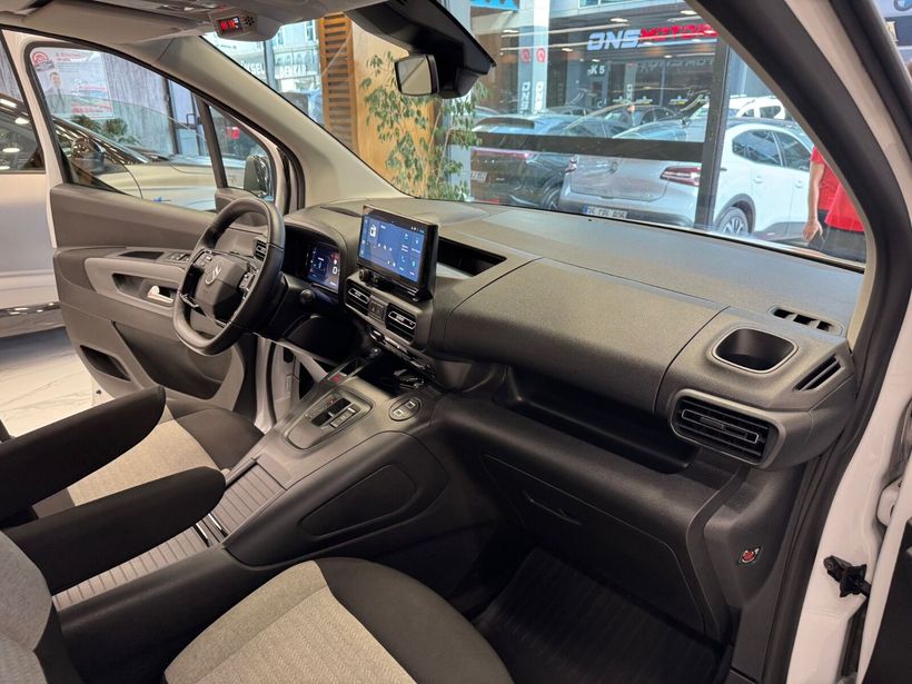 2025 Dizel Otomatik Citroen Berlingo Beyaz Polat Araç Dizayn Otomotiv İnşaat Sanayi Ve Ticaret Limited Şirketi