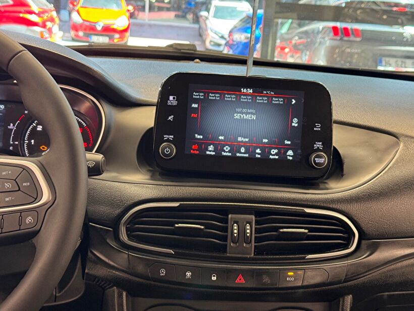 2025 Dizel Otomatik Fiat Egea Cross Beyaz Polat Araç Dizayn Otomotiv İnşaat Sanayi Ve Ticaret Limited Şirketi
