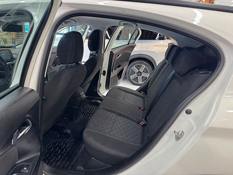 2025 Dizel Otomatik Fiat Egea Cross Beyaz Polat Araç Dizayn Otomotiv İnşaat Sanayi Ve Ticaret Limited Şirketi