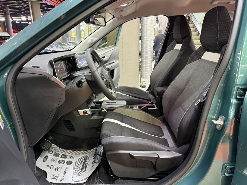 2025 Benzin Otomatik Opel Frontera Yeşil Polat Araç Dizayn Otomotiv İnşaat Sanayi Ve Ticaret Limited Şirketi