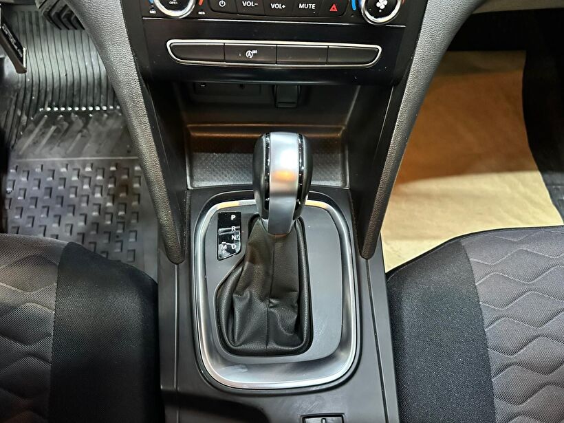 2022 Benzin Otomatik Renault Megane Beyaz Polat Araç Dizayn Otomotiv İnşaat Sanayi Ve Ticaret Limited Şirketi