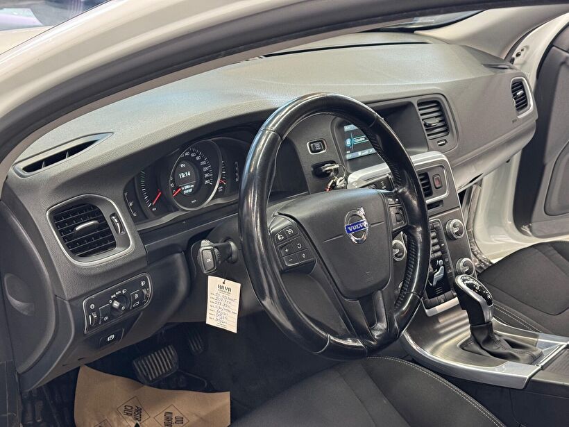 2014 Dizel Otomatik Volvo S60 Beyaz Polat Araç Dizayn Otomotiv İnşaat Sanayi Ve Ticaret Limited Şirketi