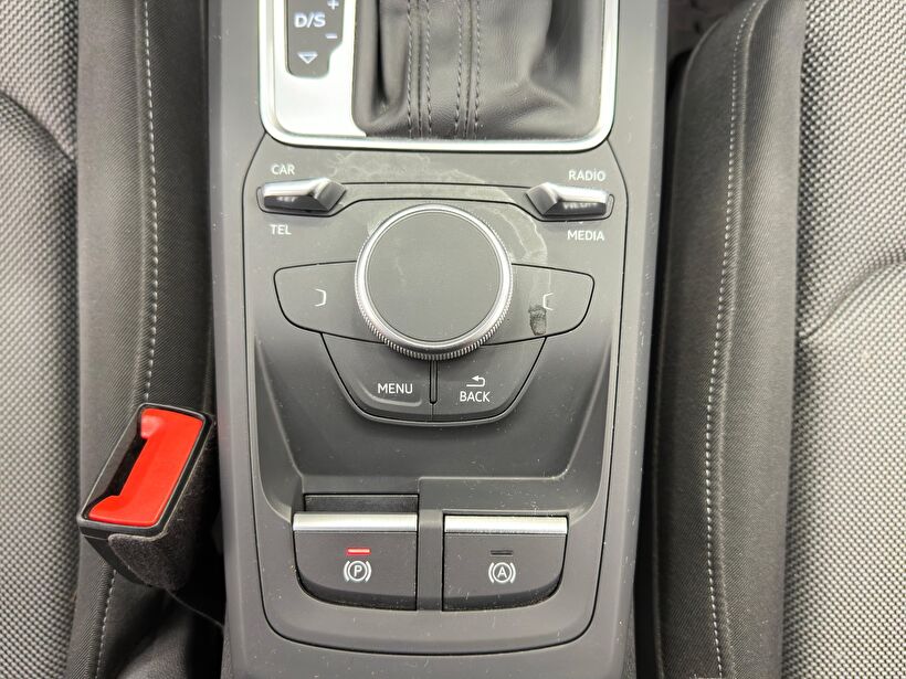 2020 Benzin Otomatik Audi Q2 Gri Polat Araç Dizayn Otomotiv İnşaat Sanayi Ve Ticaret Limited Şirketi