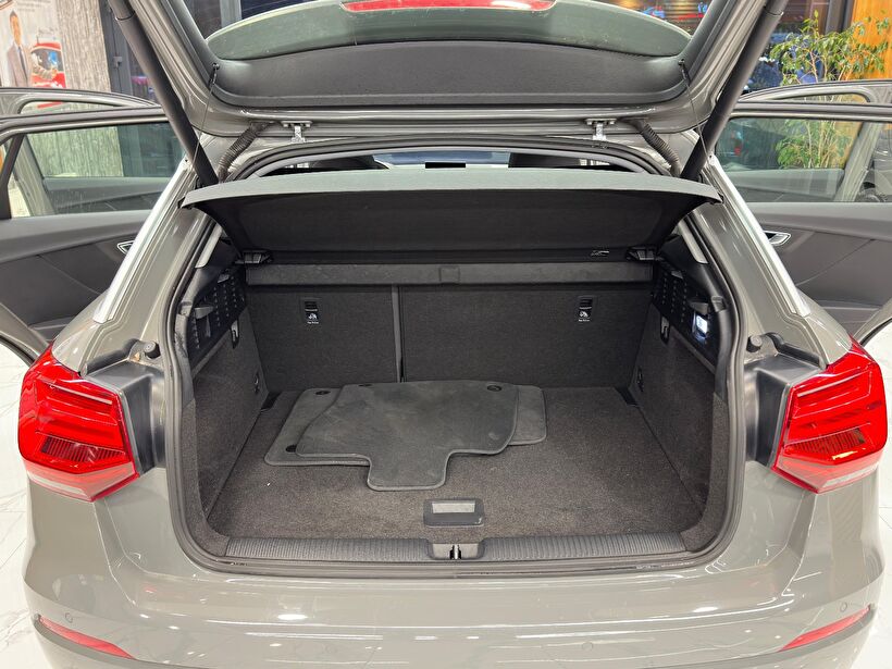 2020 Benzin Otomatik Audi Q2 Gri Polat Araç Dizayn Otomotiv İnşaat Sanayi Ve Ticaret Limited Şirketi