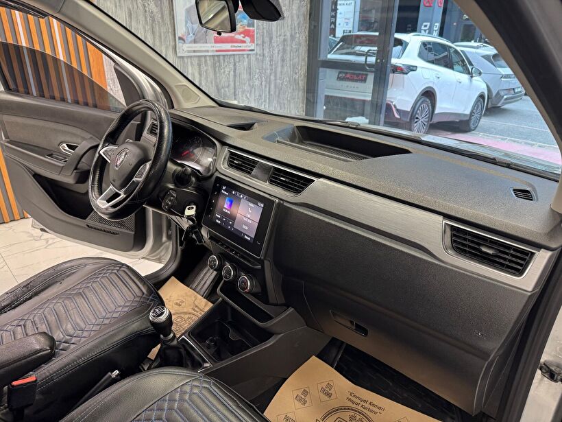 2023 Dizel Manuel Renault Kangoo Express Gri Polat Araç Dizayn Otomotiv İnşaat Sanayi Ve Ticaret Limited Şirketi