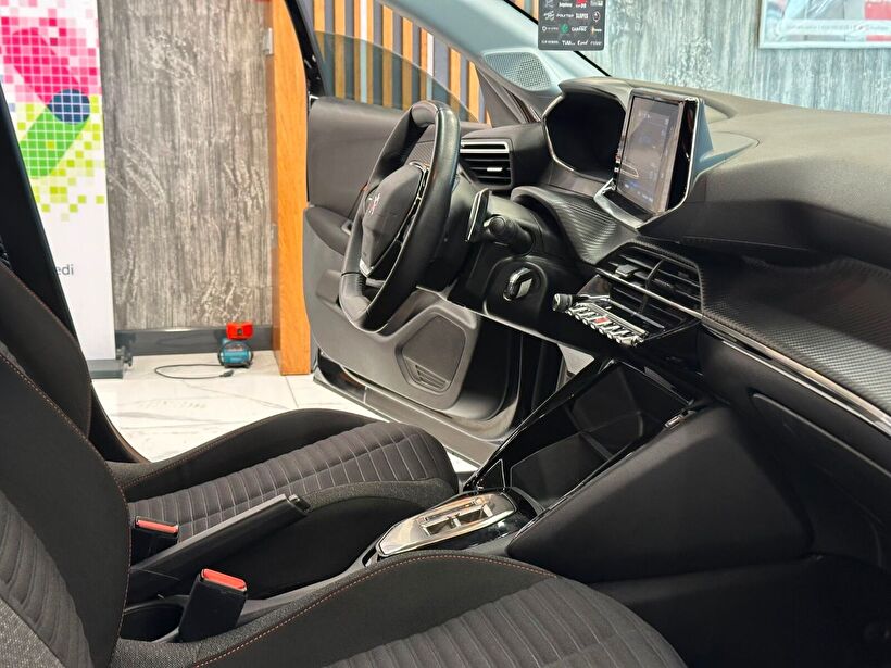 2023 Benzin Otomatik Peugeot 208 Siyah Polat Araç Dizayn Otomotiv İnşaat Sanayi Ve Ticaret Limited Şirketi