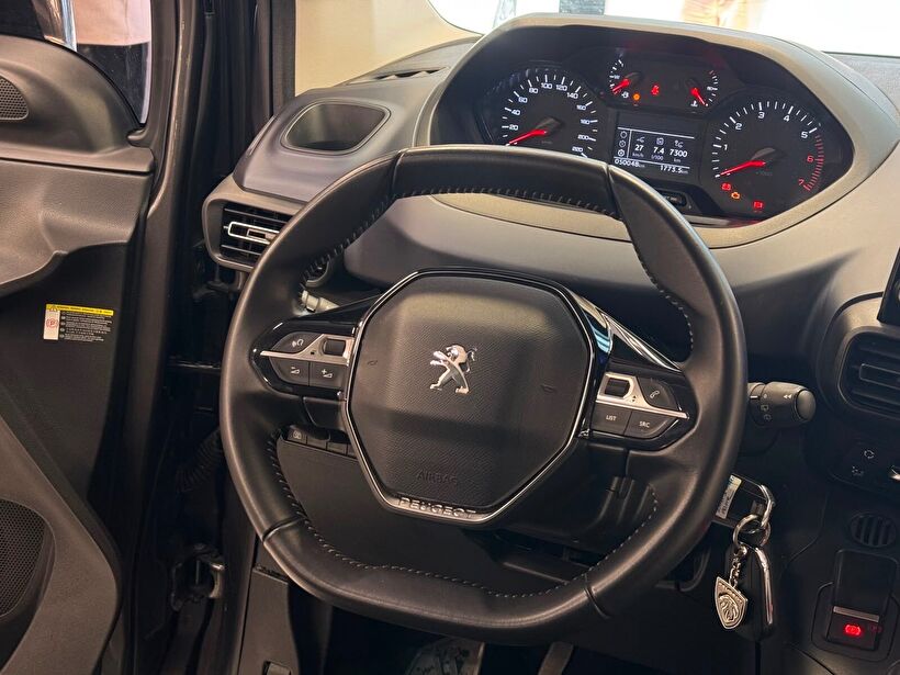 2023 Dizel Manuel Peugeot Rifter Füme Polat Araç Dizayn Otomotiv İnşaat Sanayi Ve Ticaret Limited Şirketi