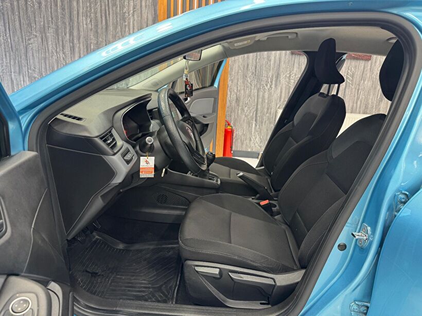 2020 Benzin Manuel Renault Clio Mavi Polat Araç Dizayn Otomotiv İnşaat Sanayi Ve Ticaret Limited Şirketi