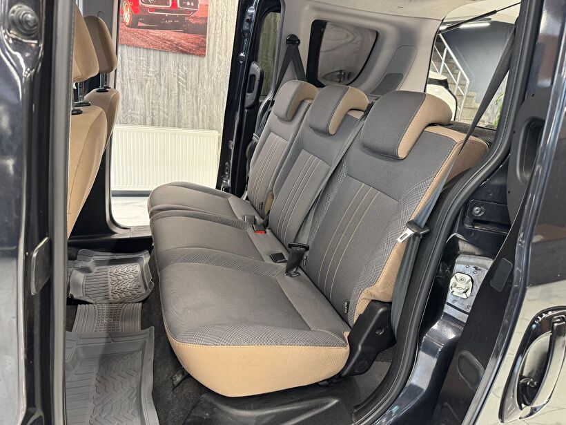 2021 Dizel Manuel Fiat Doblo Combi Siyah Polat Araç Dizayn Otomotiv İnşaat Sanayi Ve Ticaret Limited Şirketi