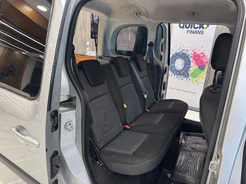 2016 Dizel Manuel Renault Kangoo Multix Gri Polat Araç Dizayn Otomotiv İnşaat Sanayi Ve Ticaret Limited Şirketi