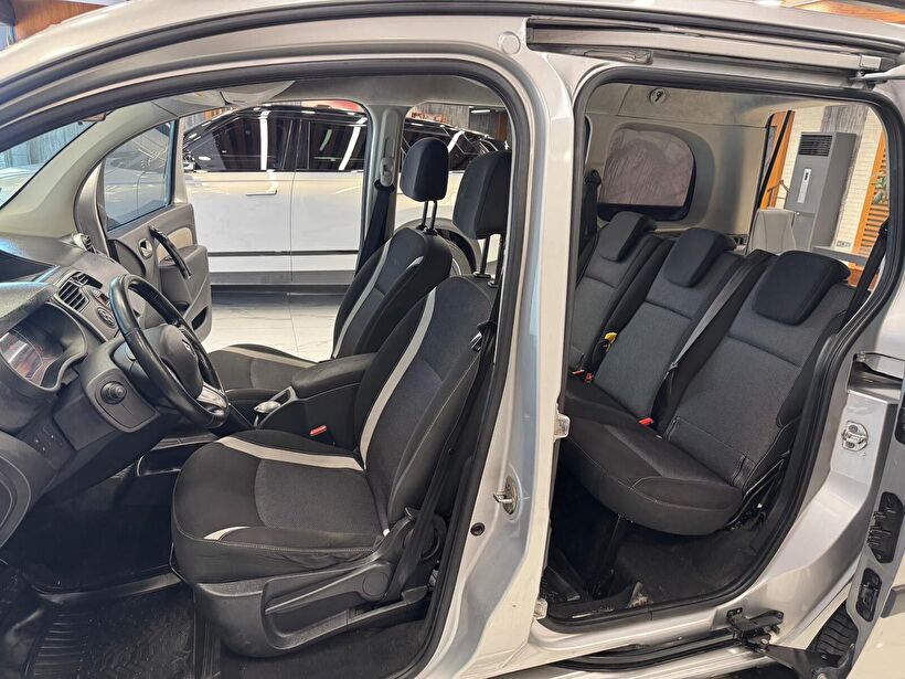 2016 Dizel Manuel Renault Kangoo Multix Gri Polat Araç Dizayn Otomotiv İnşaat Sanayi Ve Ticaret Limited Şirketi