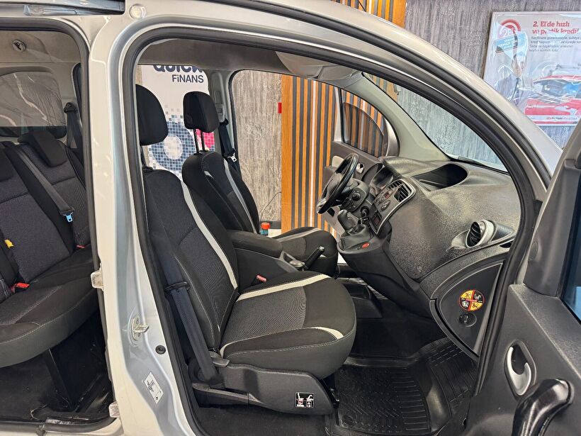 2016 Dizel Manuel Renault Kangoo Multix Gri Polat Araç Dizayn Otomotiv İnşaat Sanayi Ve Ticaret Limited Şirketi
