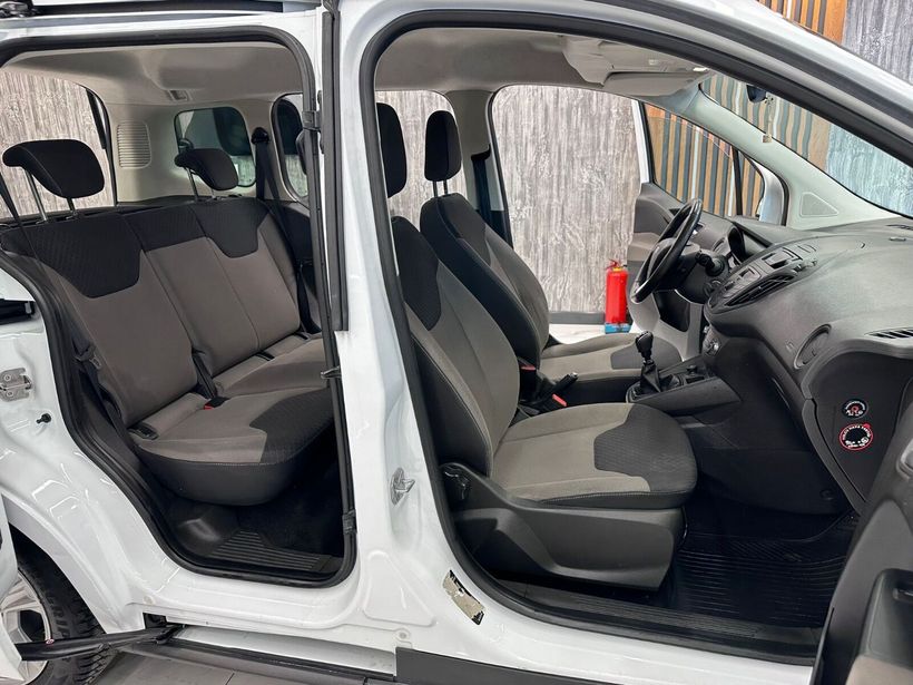 2021 Dizel Manuel Ford Tourneo Courier Beyaz Polat Araç Dizayn Otomotiv İnşaat Sanayi Ve Ticaret Limited Şirketi